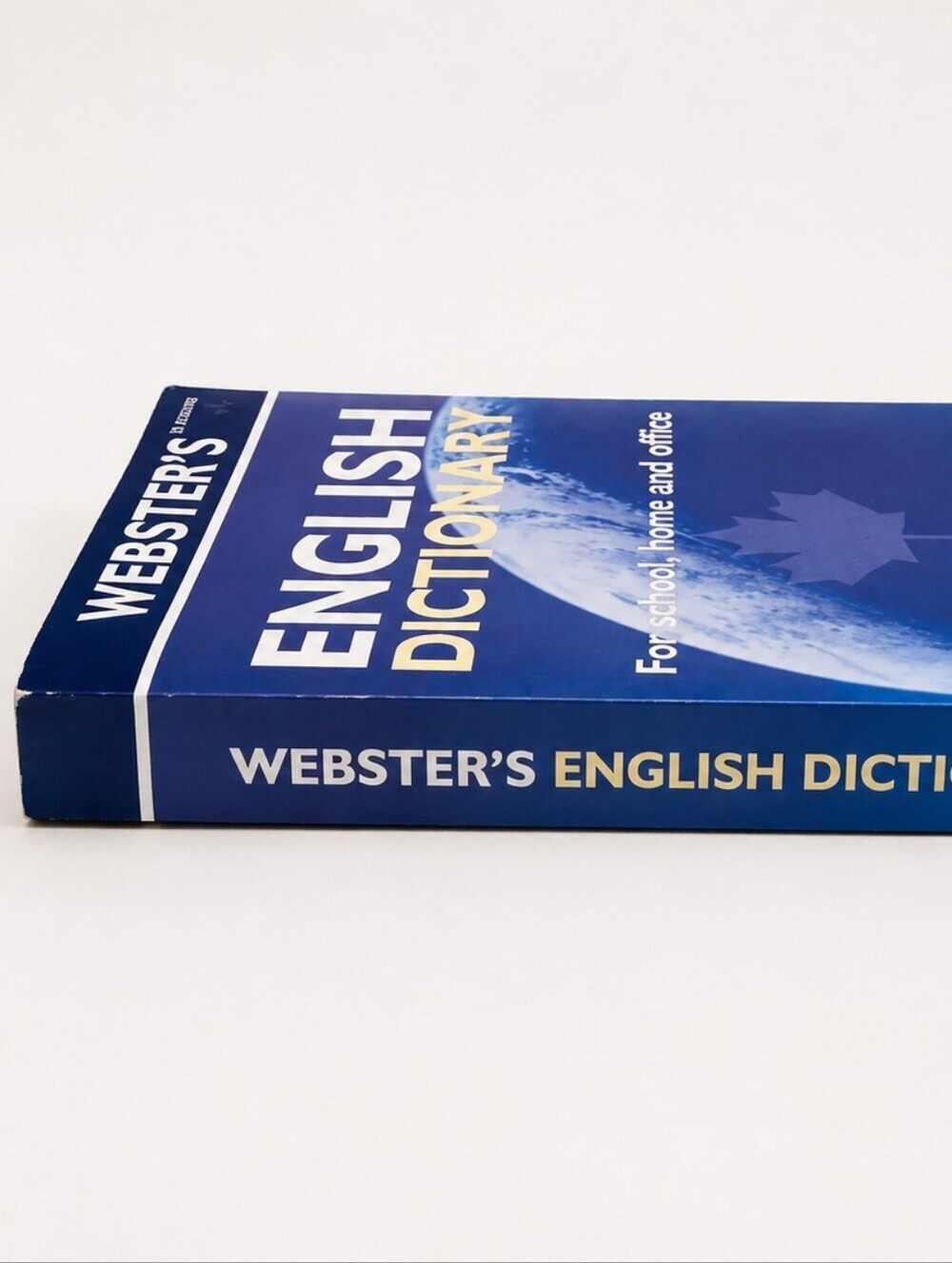 Webster's English Dictionary Concise Canadian Edition | Paperback Reference - Picture 3 of 4